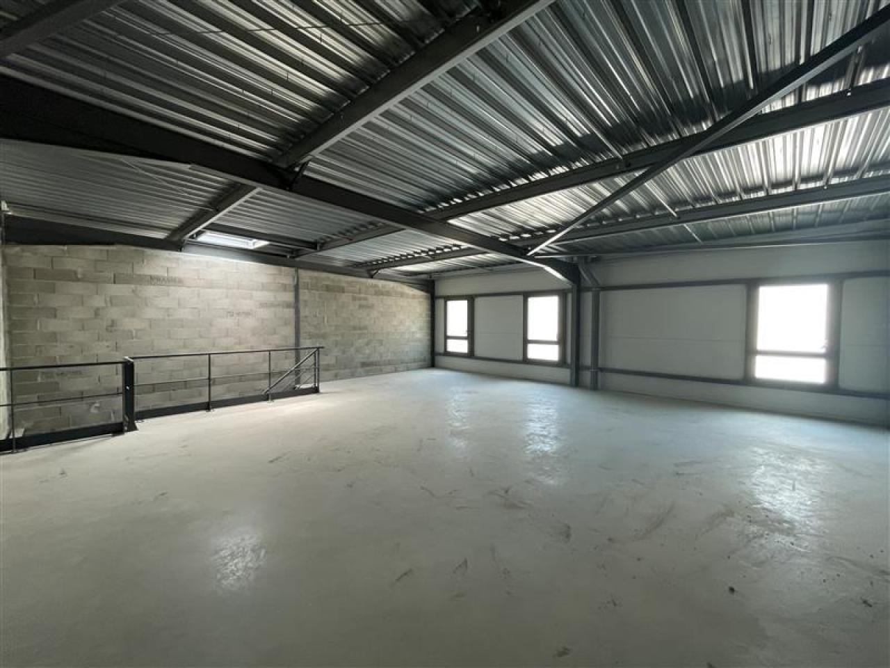 Local d'activité Grabels 379m² Location local d'activité Grabels Hérault OLACT2533696 5